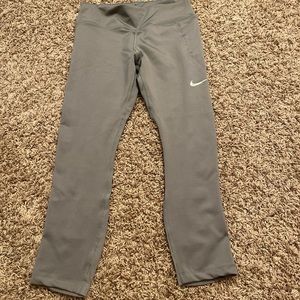 Dri fit Nike leggings: very soft and stretchy and has two pockets.